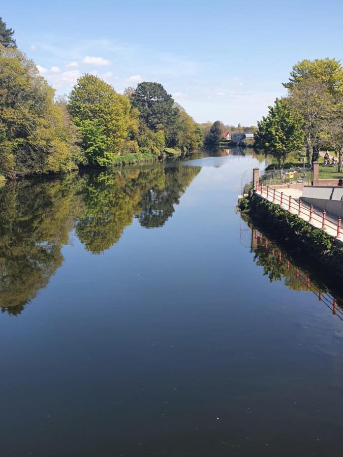 River View Apartment Suite Cork Esterno foto