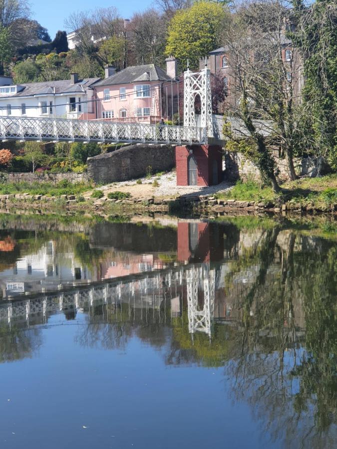 River View Apartment Suite Cork Esterno foto