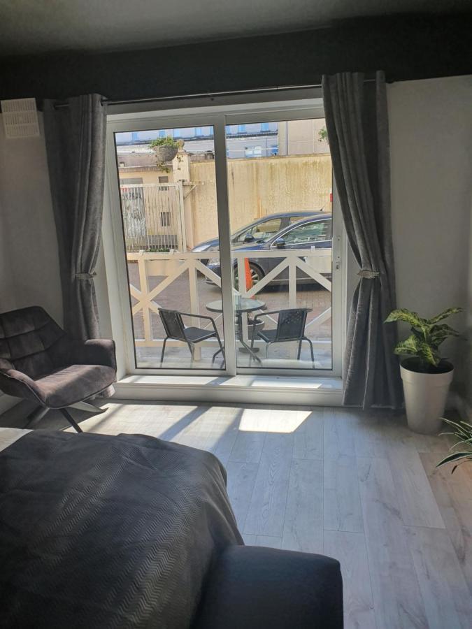 River View Apartment Suite Cork Esterno foto