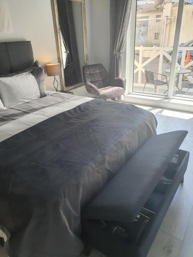 River View Apartment Suite Cork Esterno foto